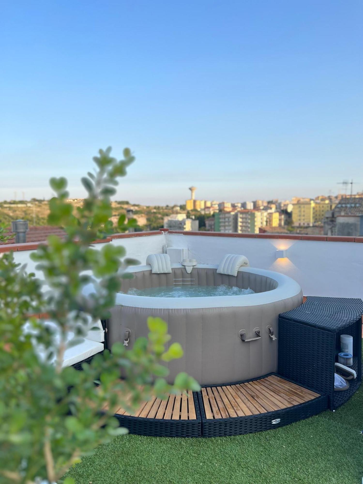 Hotel Montreal Ragusa Bagian luar foto