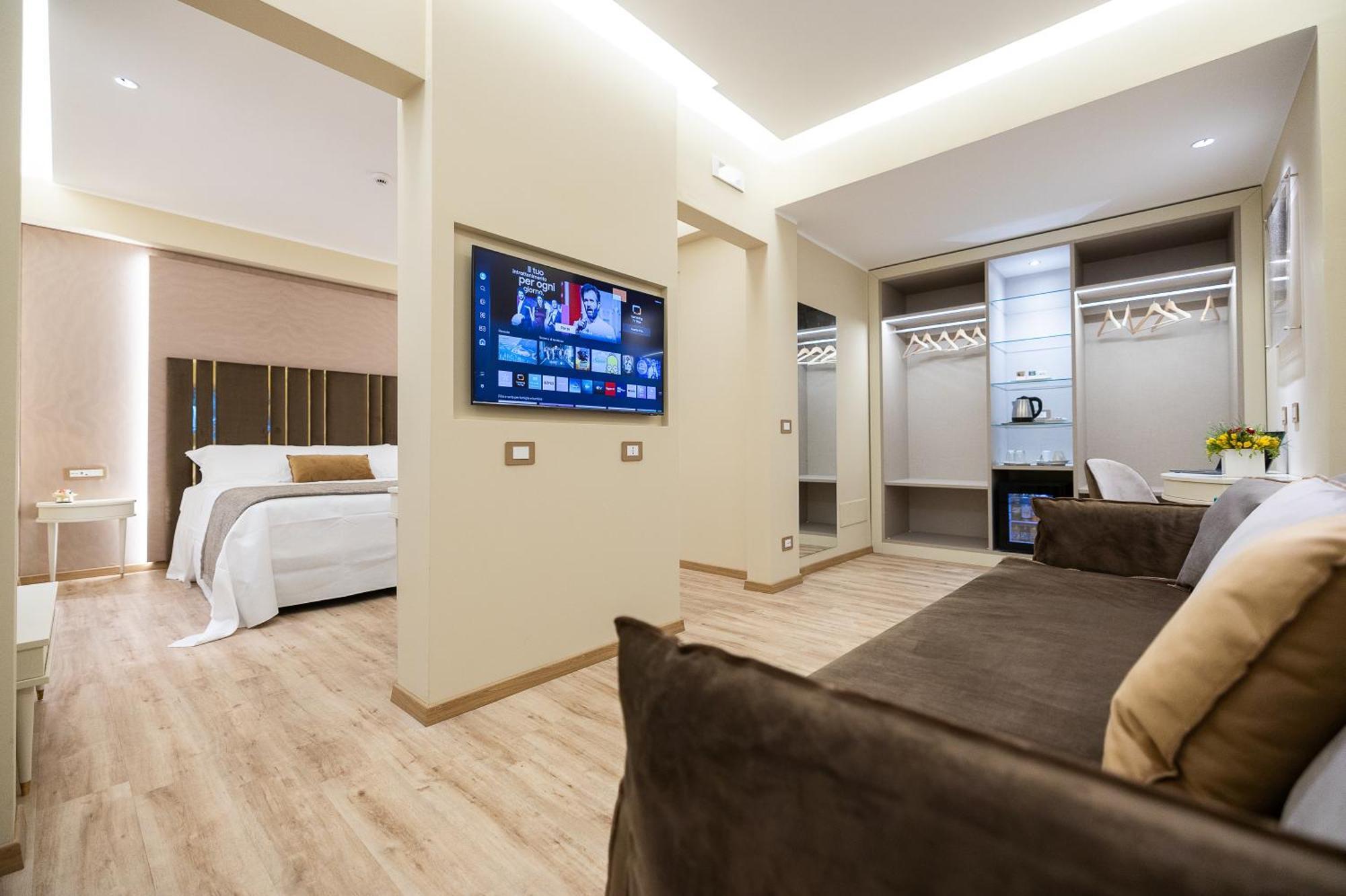 Hotel Montreal Ragusa Bagian luar foto